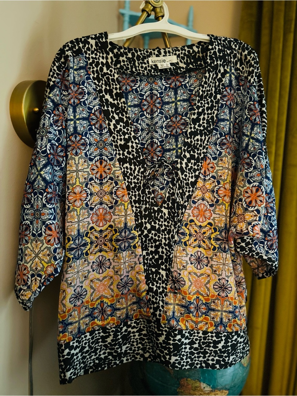 kensie Navy & Orange Dressy Blousy Kimono Top